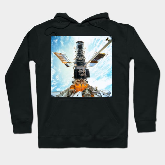 Hubble servicing (R205/0109) Hoodie by SciencePhoto